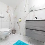 Veroniq Z Bazenom&jacuzzi Villa Soline (Krk)
